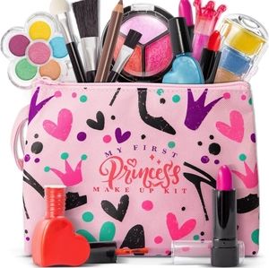 Kids Makeup Kit for Girls, Soft to skin, Easy to wash, 23 Pc Princess Makeup Set